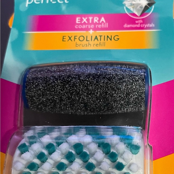 Amope Pedi Extra.Exfoliating Refills - Picture 2 of 3